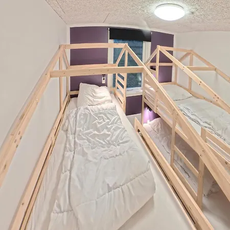 Дом отдыха Cozy In With Sauna *