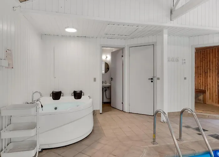 Cozy In With Sauna Дом отдыха